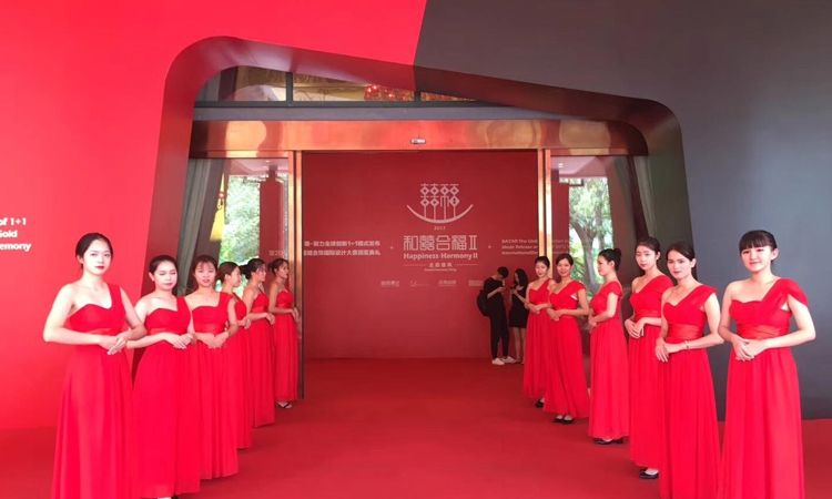 活动庆典中礼仪小姐的注意事项有哪些？_上海庆典礼仪公司_上海礼仪小姐公司
